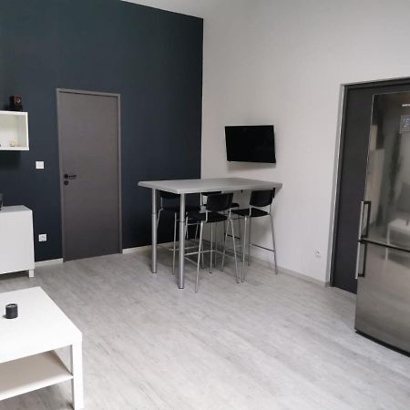 Appartamento Le Chai Castelnau-de-Guers Esterno foto
